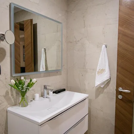 Sokrati Selita e Vogel